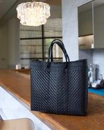 ESPIGA BLACK medium mercado bag