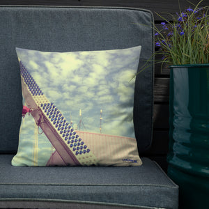 PINK HAPPY METAL square pillow