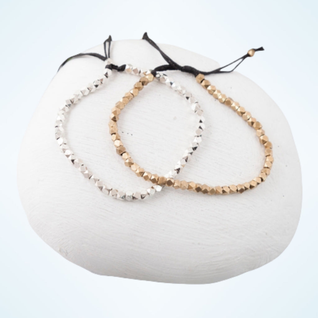 DELICATE SINGLE GOLD bracelet