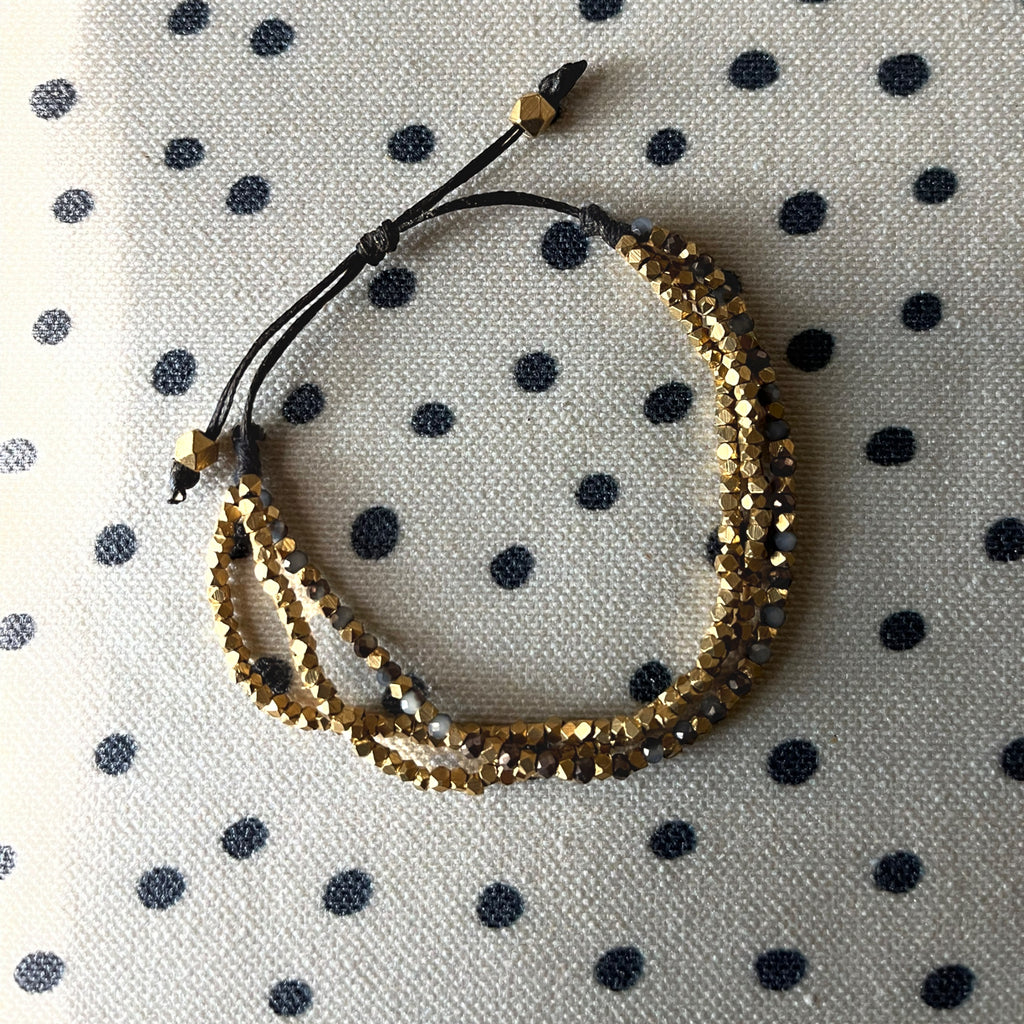 DELICATE TRIO beaded bracelet gold and labradorite